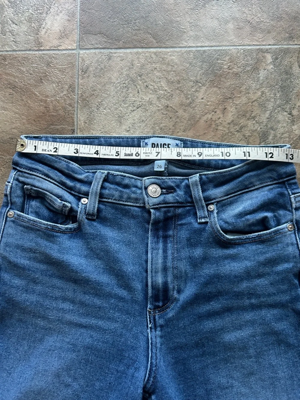Paige Cindy straight leg jeans raw hem size 26